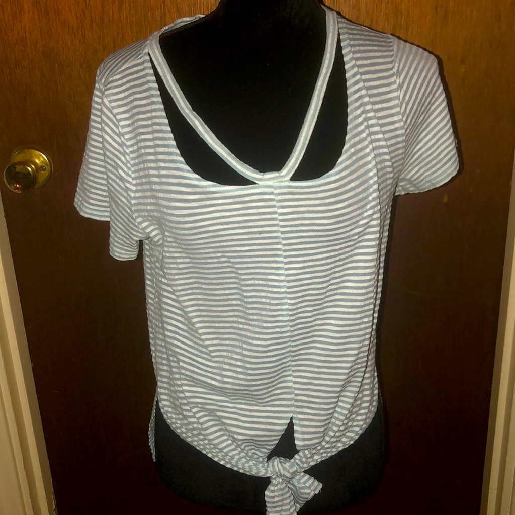 Lucky Brand Tie Front Tee